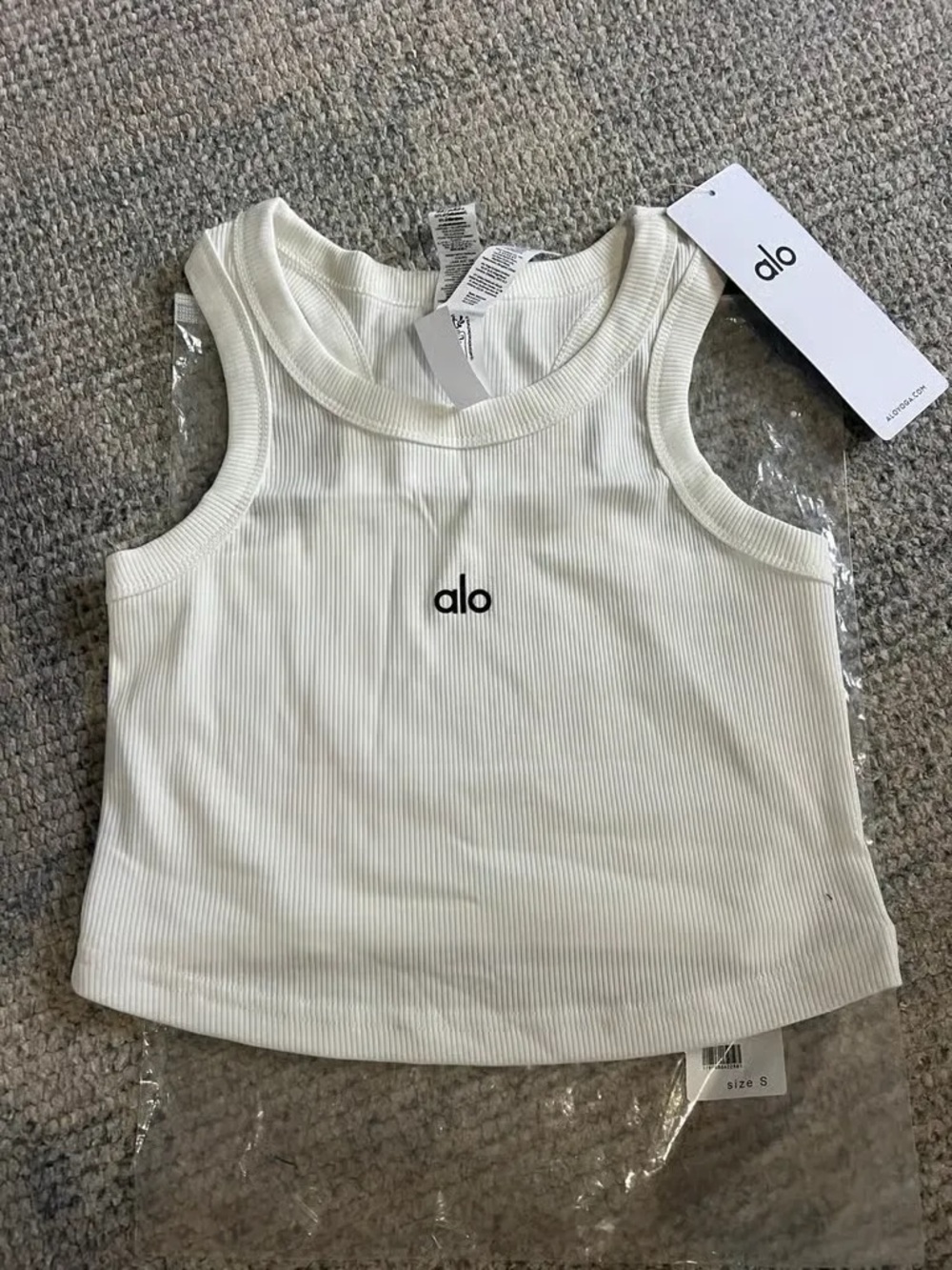 ALO Yoga Women's Cream Ribbed Tank Top with Black Logo